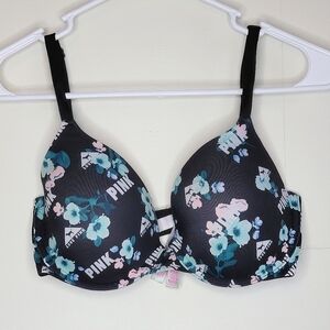Victoria's Secret Wear Everywhere Pink floral bra, size 32DD